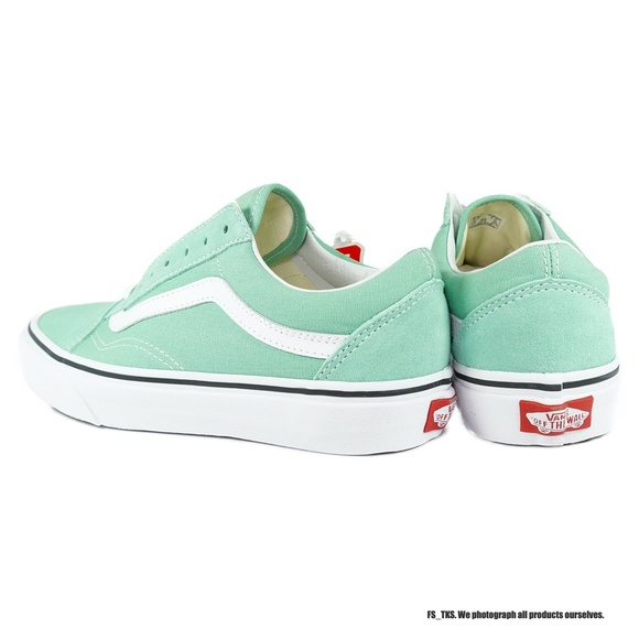 VANS OLD SKOOL WOMEN'S LOW TOP SNEAKERS - Picture 4 of 6